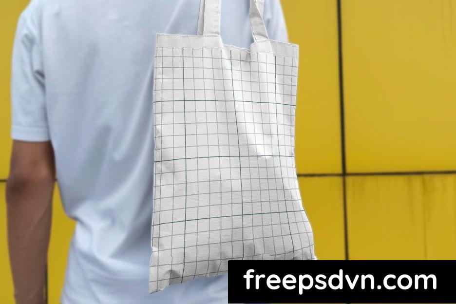 tote bag mockup 7c 002 qquzqgm 1